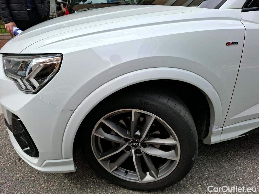  Audi  Q3 AUDI  Sportback / 2019 / 5P / SUV 35 TDI 150 S TRONIC S LINE (Ex 649F) #3