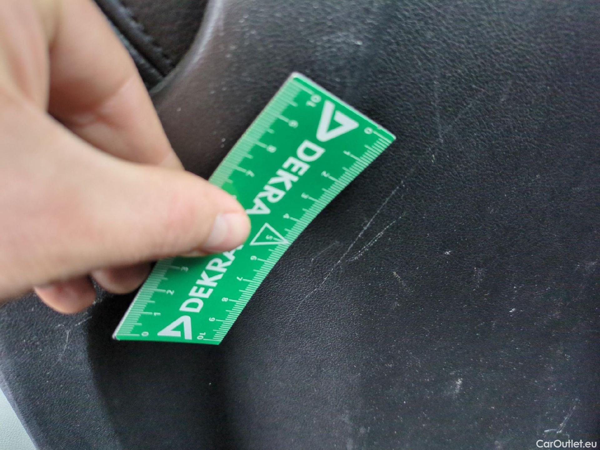  Bmw  X1 Série  sDrive 18 i xLine 1.5 135CV BVA7 E6d #9