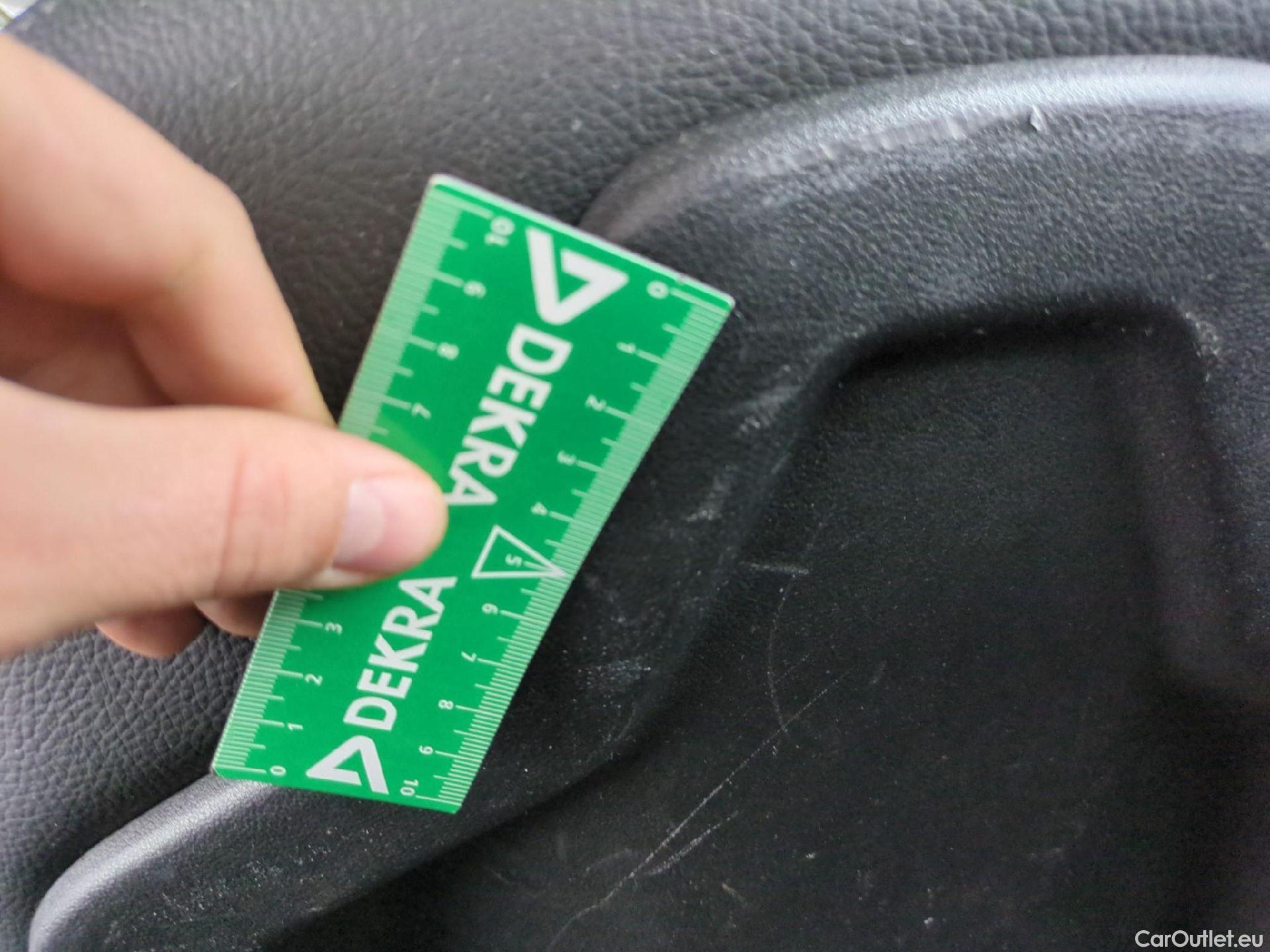  Bmw  X1 Série  sDrive 18 i xLine 1.5 135CV BVA7 E6d #10