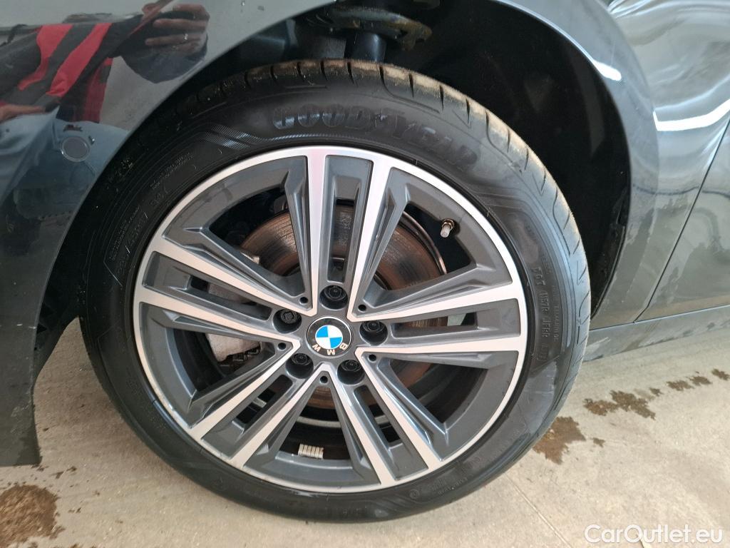  Bmw  Serie 1 BMW Série 1 / 2019 / 5P / Berline 116i Business Design #1