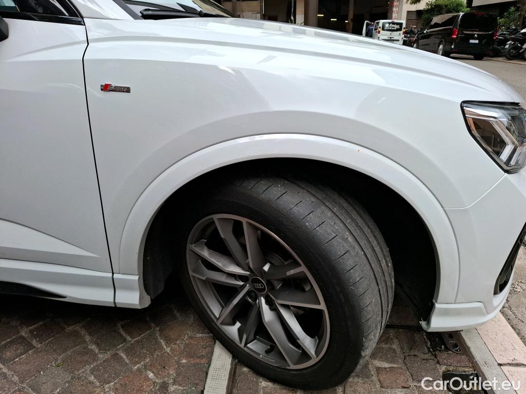  Audi  Q3 AUDI  Sportback / 2019 / 5P / SUV 35 TDI 150 S TRONIC S LINE (Ex 649F) #20