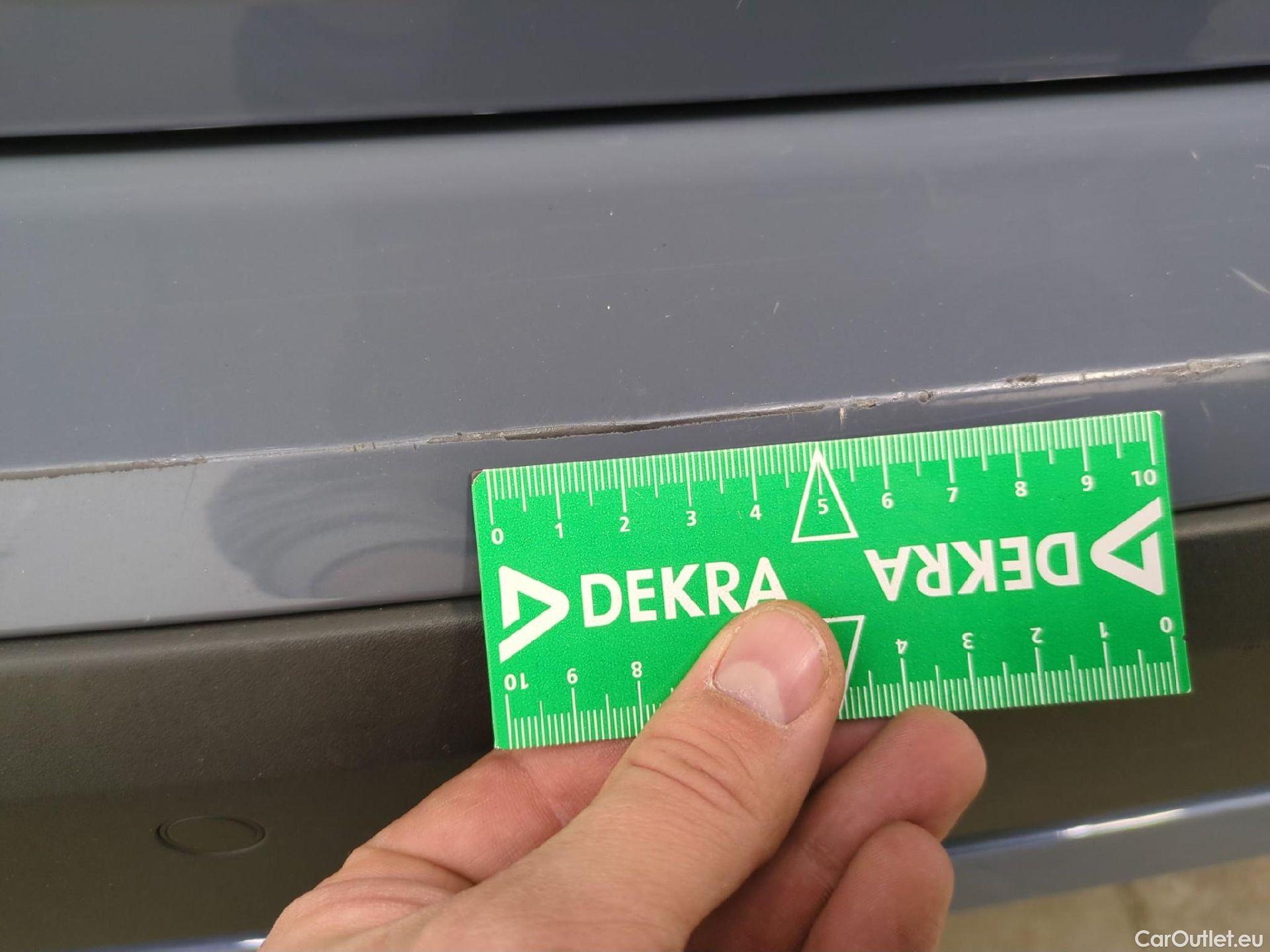  Bmw  X1 Série  sDrive 18 i xLine 1.5 135CV BVA7 E6d #44