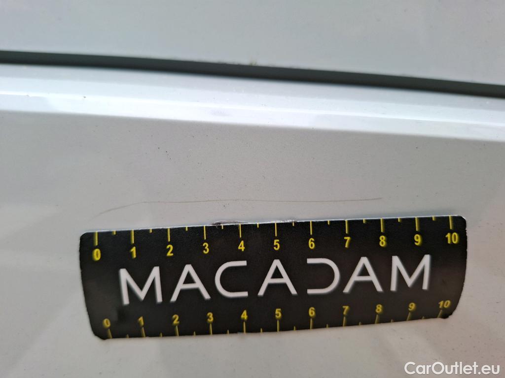  Audi  Q3 AUDI  Sportback / 2019 / 5P / SUV 35 TDI 150 S TRONIC S LINE (Ex 649F) #33