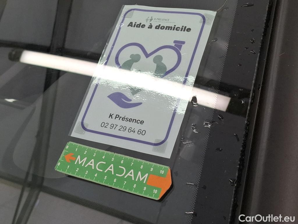  Citroen  C3  Société Feel 1.2 PureTech 80CV BVM5 E6d #31