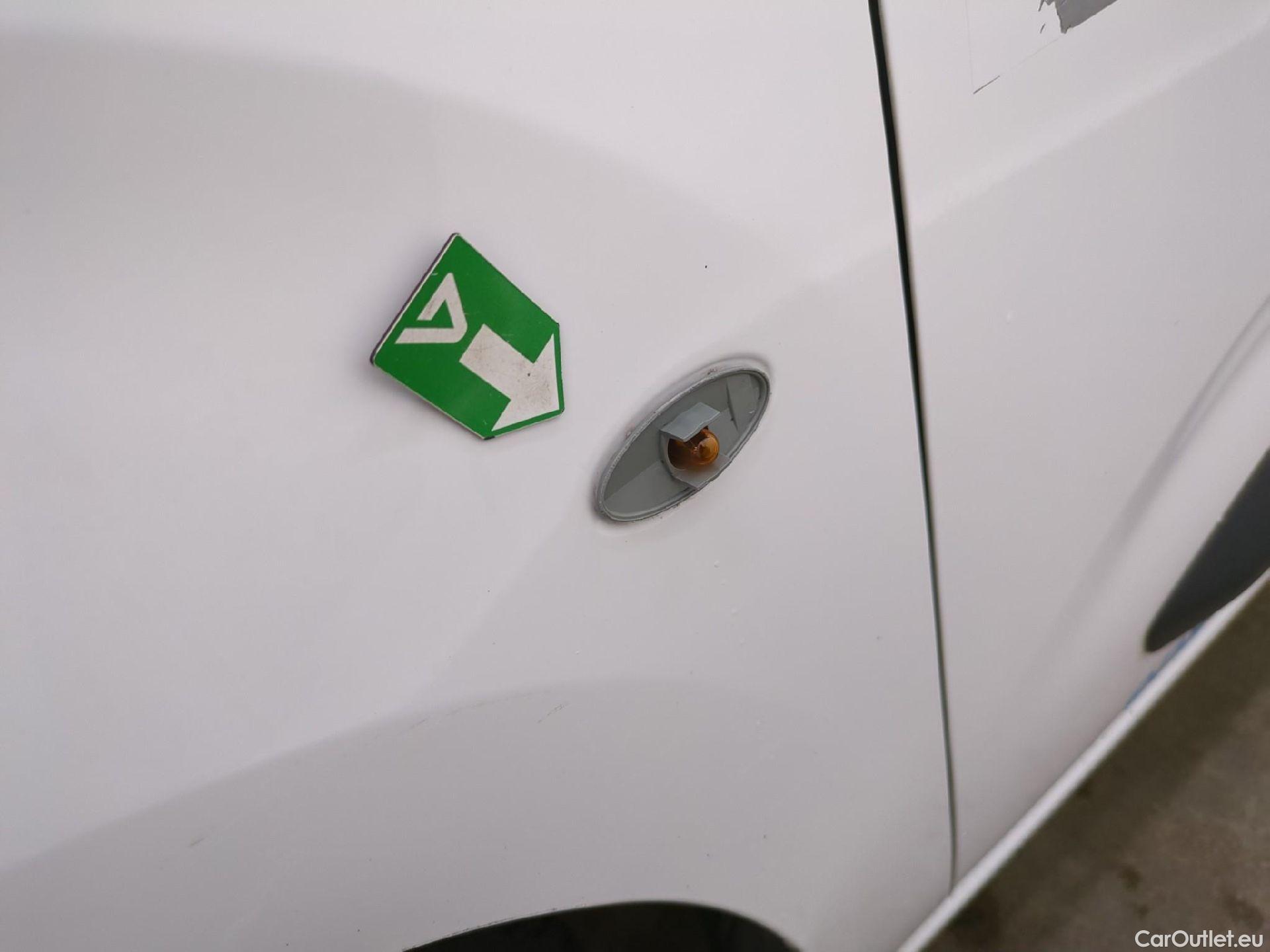  Citroen  Berlingo  Fourgon Club M 650 1.5 BlueHDi 75CV BVM5 E6dT #24