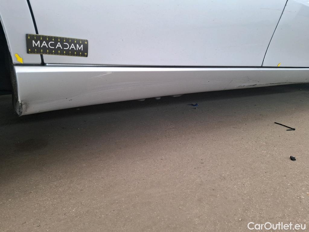  Mercedes  B-Klasse MERCEDES-BENZ Classe B / 2019 / 5P / monospace B 180 Business Line Edition BA7 #2