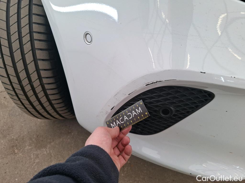  Mercedes  A-Klasse MERCEDES-BENZ Classe A Compact / 2018 / 5P / Berline A 180 d Business Line 8G-DCT #29