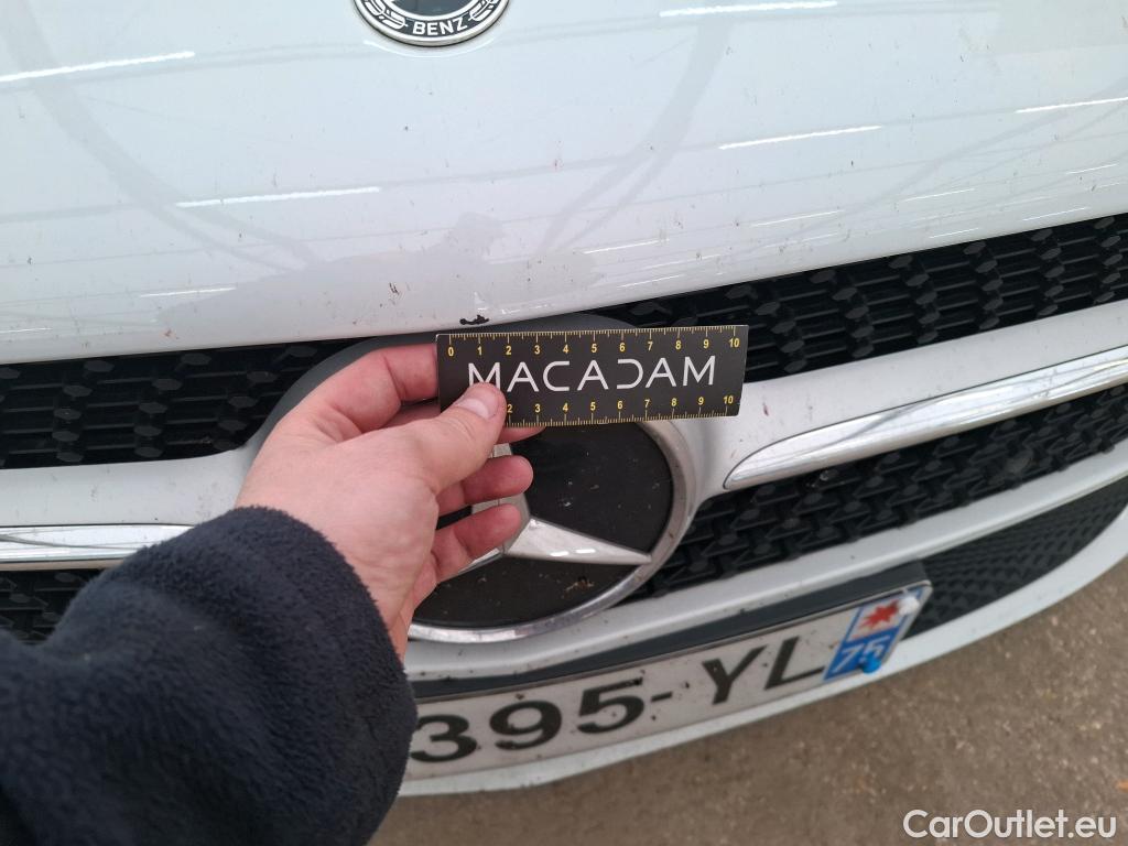  Mercedes  A-Klasse MERCEDES-BENZ Classe A Compact / 2018 / 5P / Berline A 180 d Business Line 8G-DCT #33