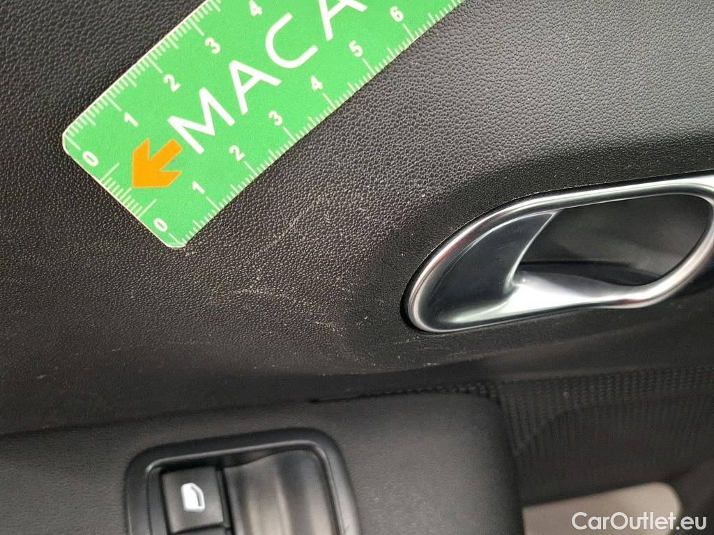  Citroen  C3  Société Feel 1.2 PureTech 80CV BVM5 E6d #17