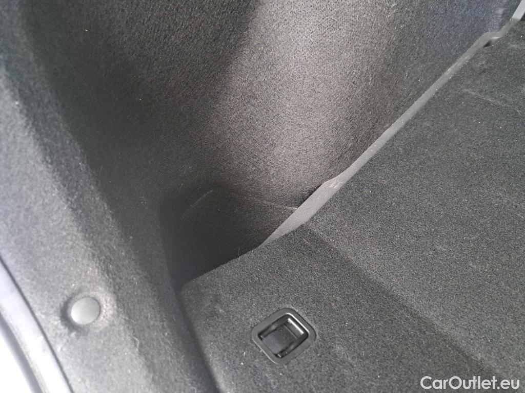  Hyundai  i30 HYUNDAI  / 2020 / 5P / Berline 1.0 T-GDI 120 DCT-7 MHEV CREATIVE #6