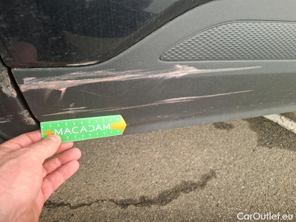  Ford  Kuga FORD  / 2019 / 5P / SUV 2.5 190 hybrid Flexifuel Pshift Titanium #19