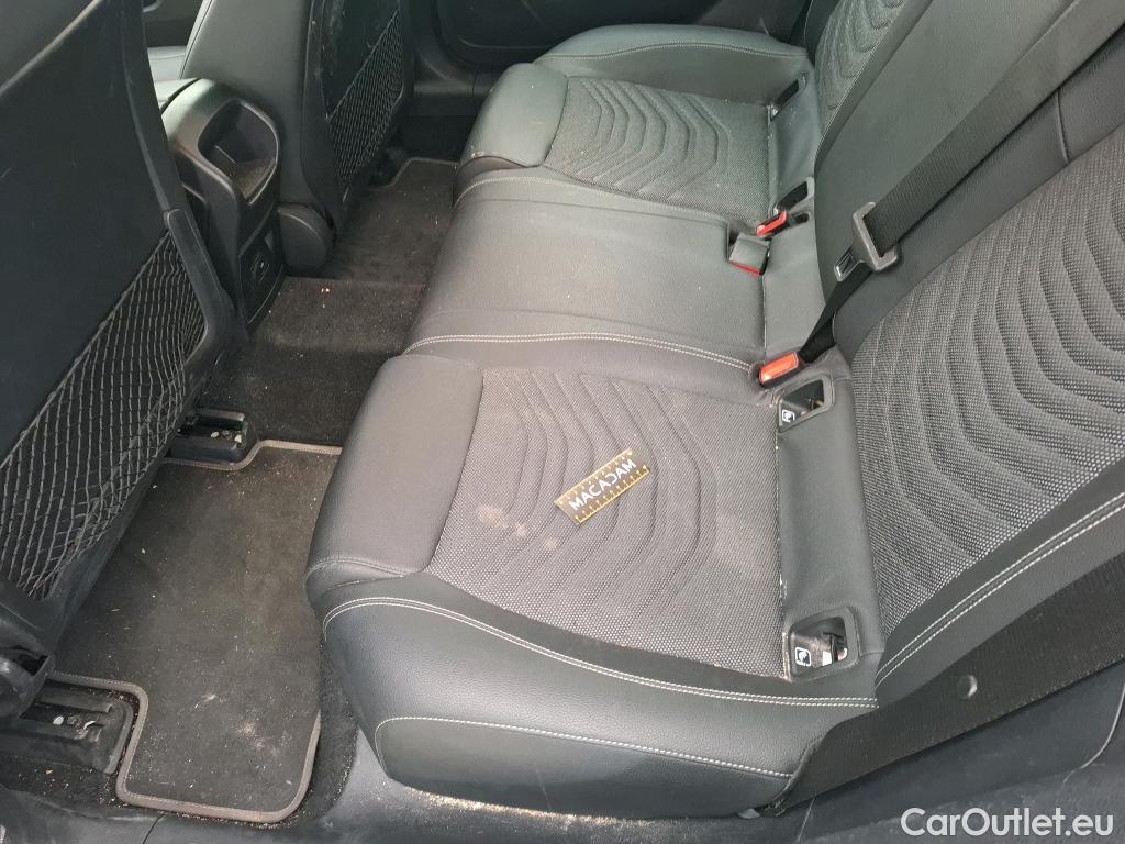  Mercedes  A-Klasse MERCEDES-BENZ Classe A Compact / 2018 / 5P / Berline A 180 d Business Line 8G-DCT #51