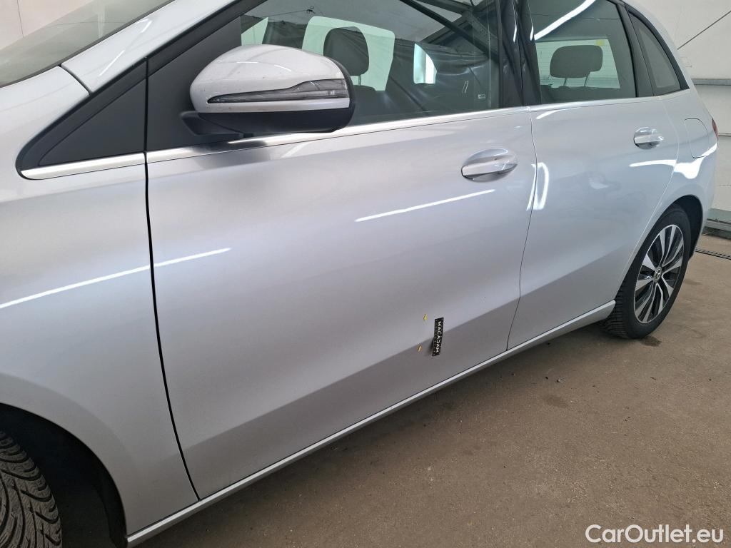  Mercedes  B-Klasse MERCEDES-BENZ Classe B / 2019 / 5P / monospace B 180 Business Line Edition BA7 #3
