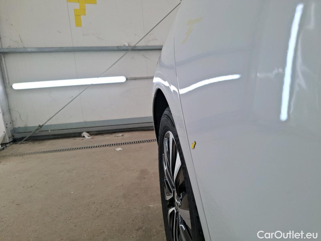  Mercedes  A-Klasse MERCEDES-BENZ Classe A Compact / 2018 / 5P / Berline A 180 d Business Line 8G-DCT #5