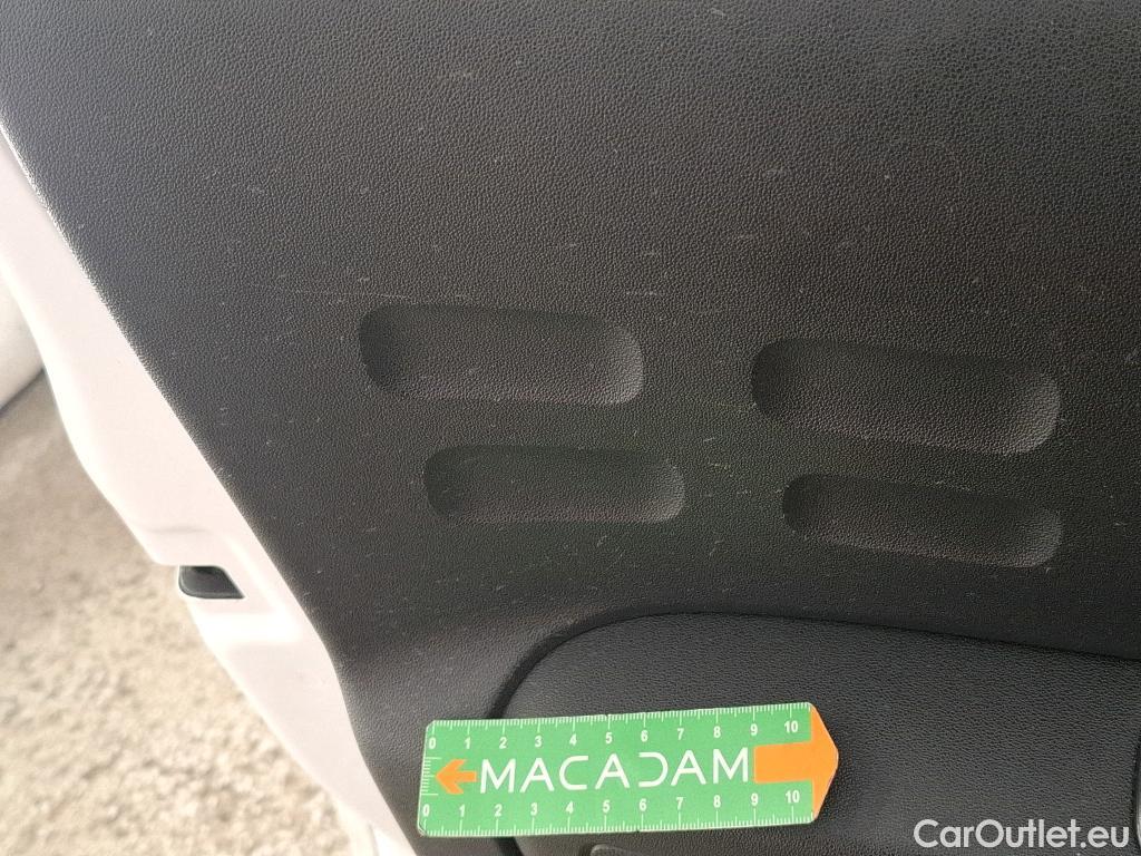  Citroen  C3  Société Feel 1.2 PureTech 80CV BVM5 E6d #18