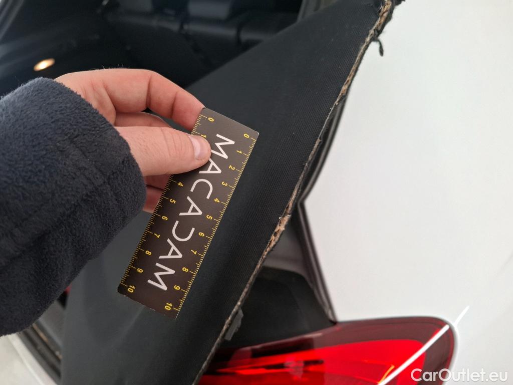  Mercedes  A-Klasse MERCEDES-BENZ Classe A Compact / 2018 / 5P / Berline A 180 d Business Line 8G-DCT #16