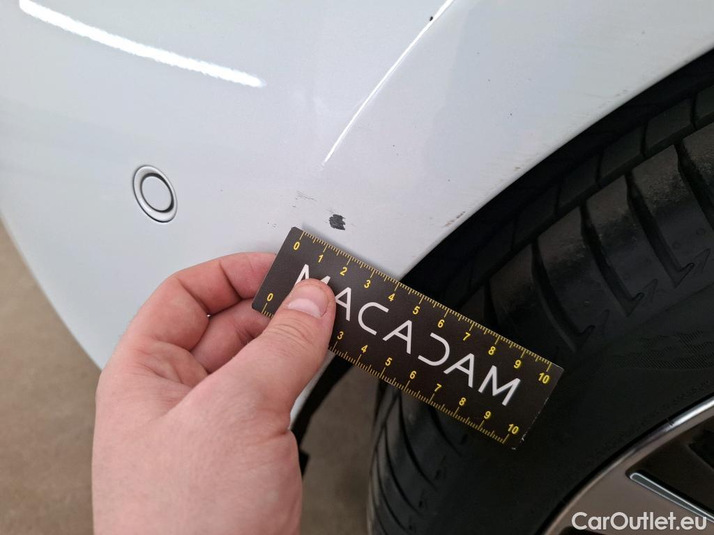  Mercedes  A-Klasse MERCEDES-BENZ Classe A Compact / 2018 / 5P / Berline A 180 d Business Line 8G-DCT #48