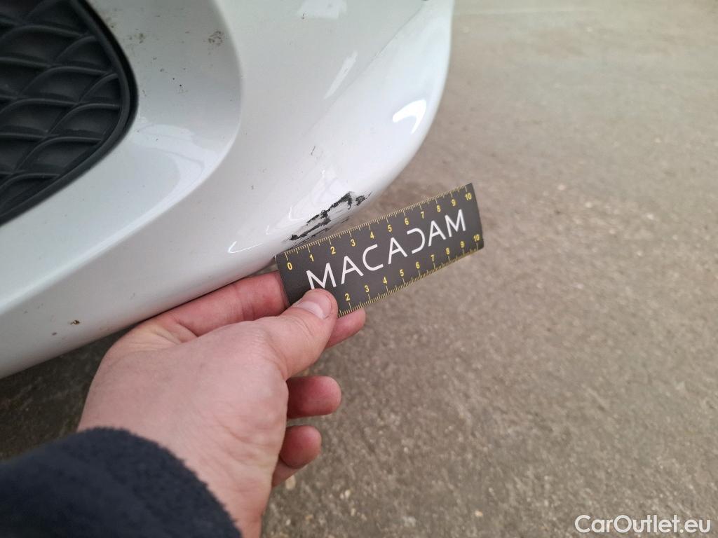  Mercedes  A-Klasse MERCEDES-BENZ Classe A Compact / 2018 / 5P / Berline A 180 d Business Line 8G-DCT #37