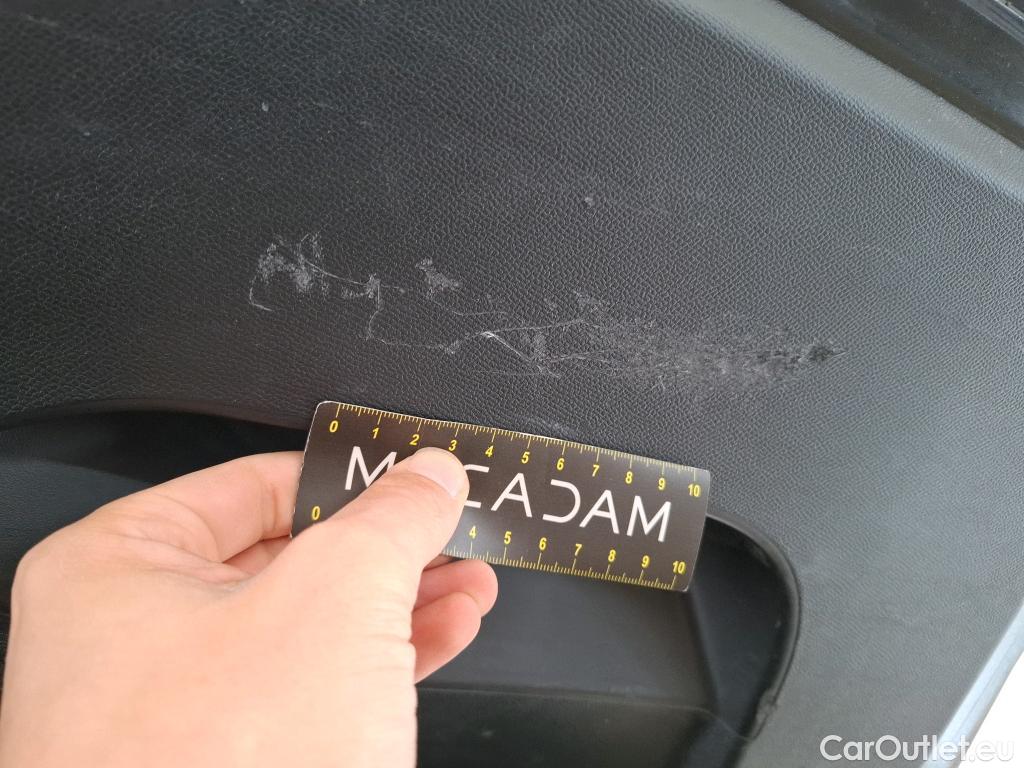  Peugeot  2008 PEUGEOT  / 2019 / 5P / Crossover 1.5 BLUEHDI 100 ALLURE BUSINESS (K020) #43