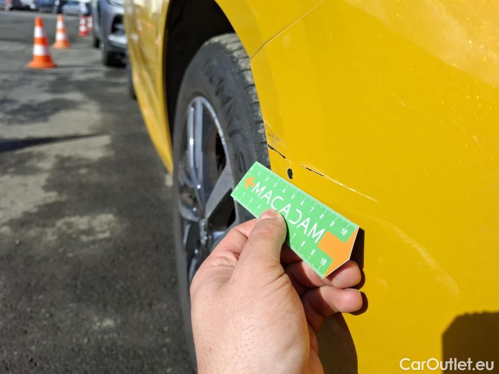  Peugeot  208  Allure Pack 1.2 PureTech 100CV BVA8 E6d #16