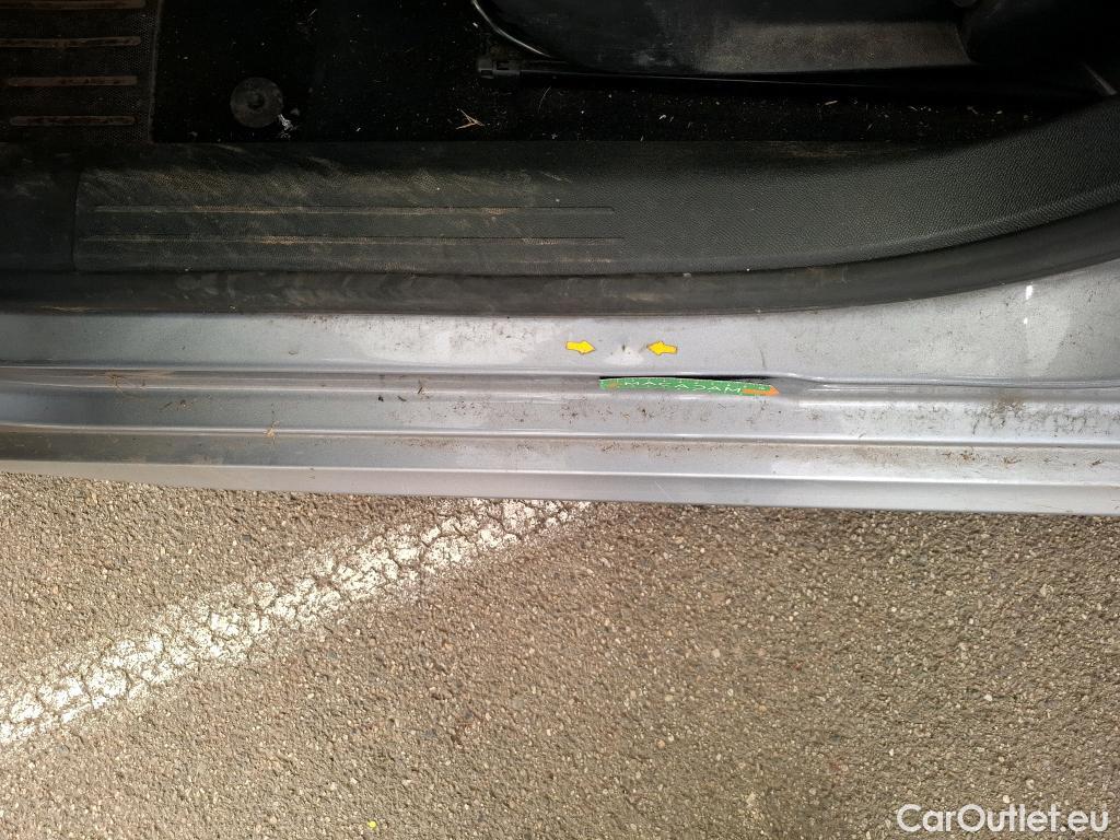  Peugeot  208  (e-) Active Business 50kWh BVA #8