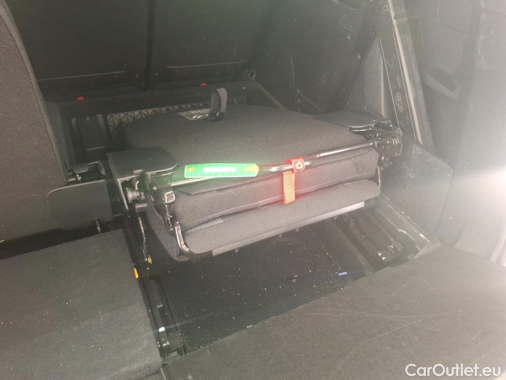  Peugeot  5008  Active Pack 1.2 PureTech 130CV BVA8 7 Sieges E6d #30