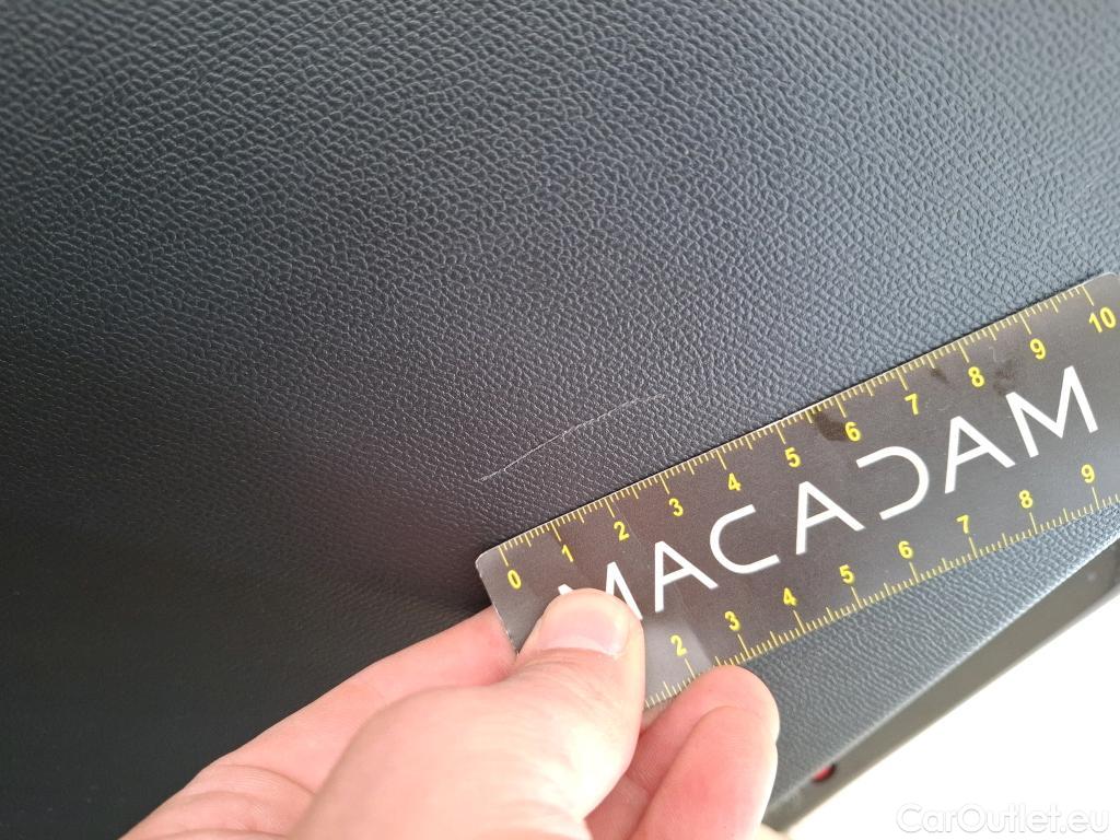  Peugeot  2008 PEUGEOT  / 2019 / 5P / Crossover 1.5 BLUEHDI 100 ALLURE BUSINESS (K020) #28