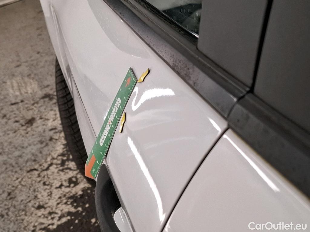  Peugeot  208  Premium 1.2 PureTech 75CV BVM5 E6d #14