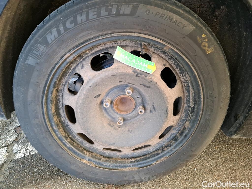  Peugeot  208  (e-) Active Business 50kWh BVA #15