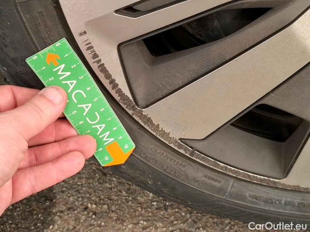  Peugeot  208  (e-) Active Business 50kWh BVA #24