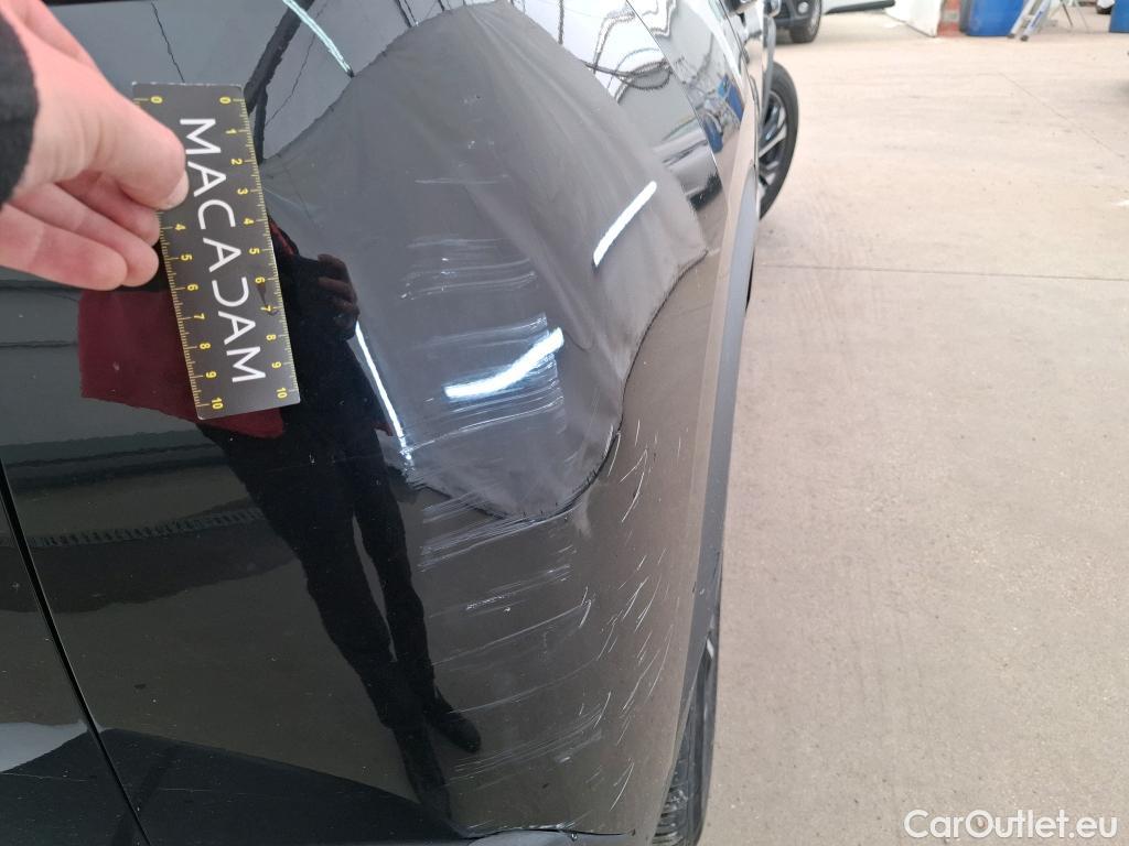  Peugeot  2008 PEUGEOT  / 2019 / 5P / Crossover 1.5 BLUEHDI 100 ALLURE BUSINESS (K020) #17