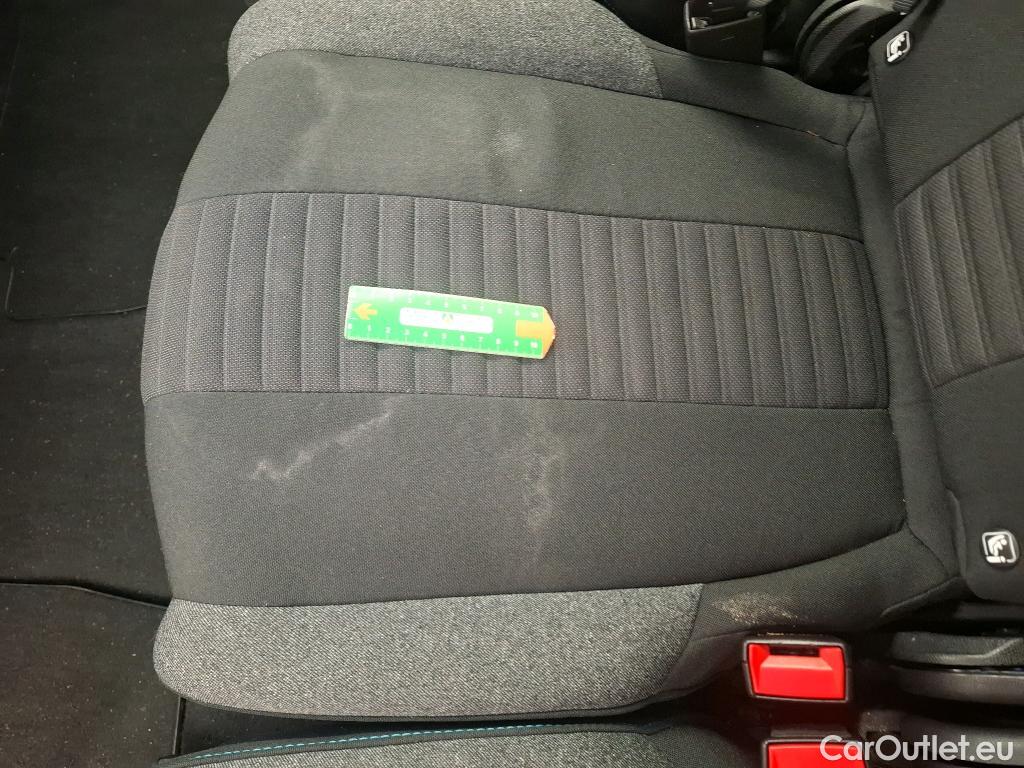  Peugeot  5008  Active Pack 1.2 PureTech 130CV BVA8 7 Sieges E6d #29