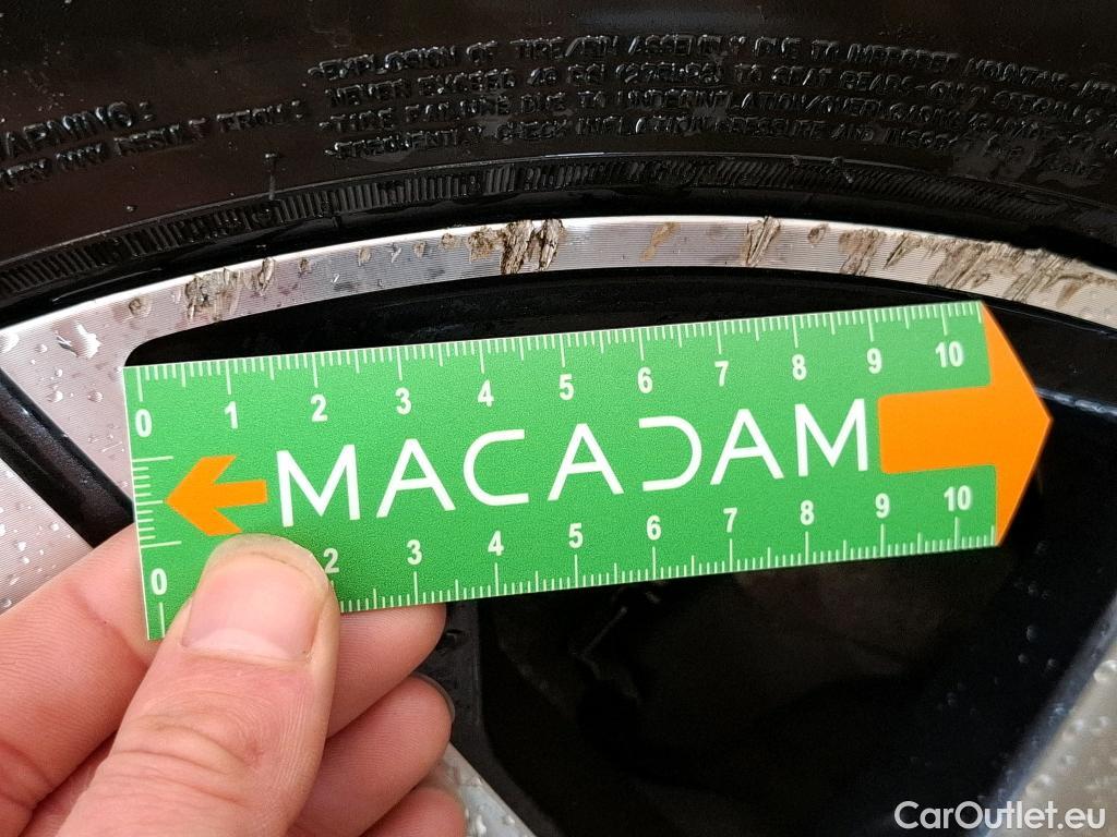  Peugeot  208  Allure Pack 1.2 PureTech 100CV BVA8 E6d #25