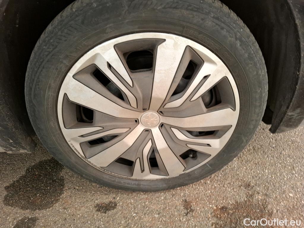  Peugeot  208  (e-) Active Business 50kWh BVA #23