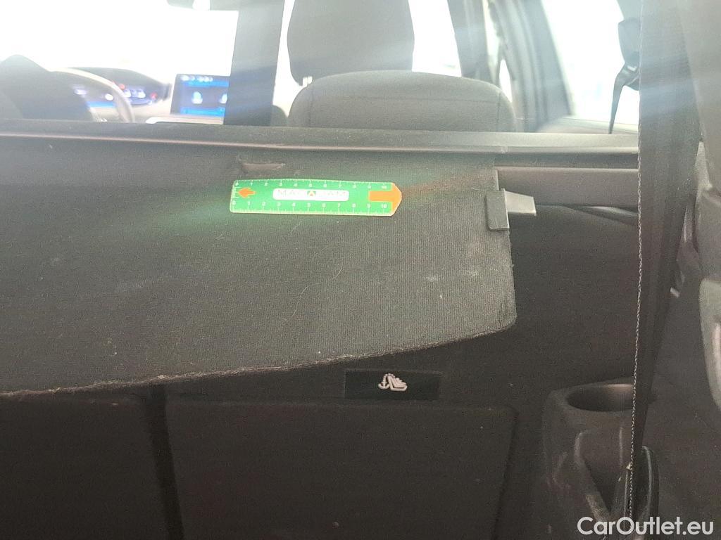  Peugeot  5008  Active Pack 1.2 PureTech 130CV BVA8 7 Sieges E6d #22