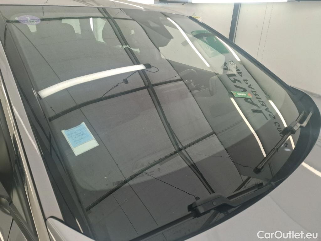  Peugeot  5008  Active Pack 1.2 PureTech 130CV BVA8 7 Sieges E6d #4