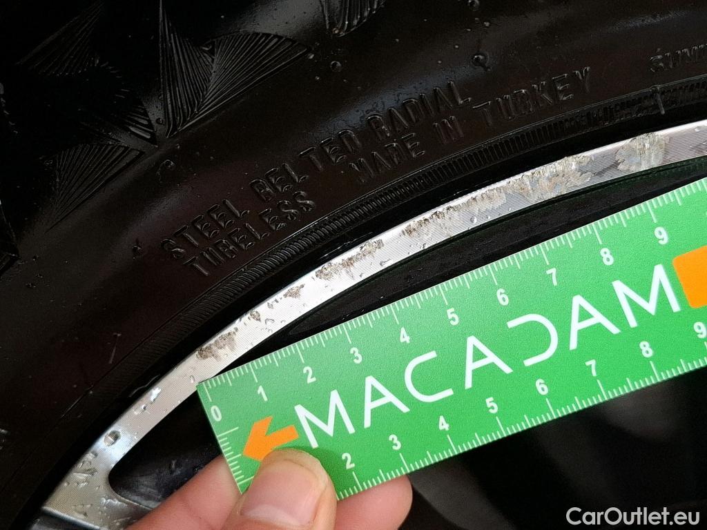  Peugeot  208  Allure Pack 1.2 PureTech 100CV BVA8 E6d #27