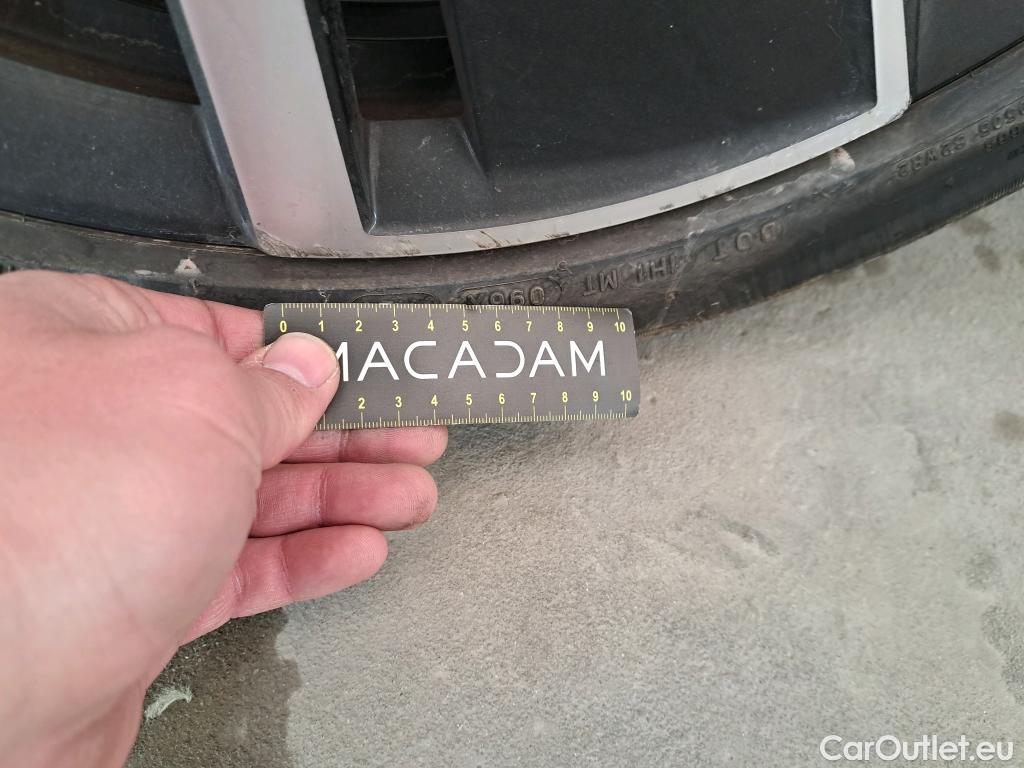  Skoda  Octavia SKODA  Combi / 2020 / 5P / Break 1.4 TSI PHEV iV 204 DSG6e Business #25