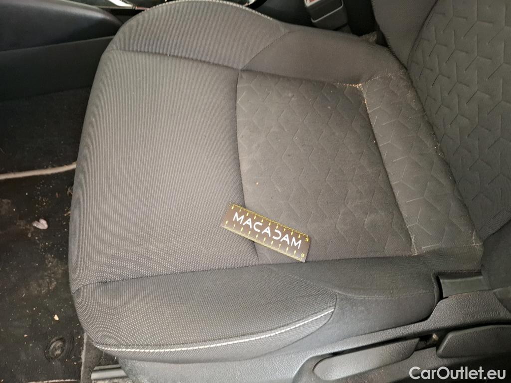  Toyota  Corolla TOYOTA  / 2018 / 5P / Berline Hybride 122h Dynamic Business Beyond Zer #38