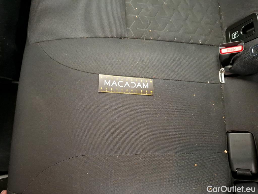  Toyota  Corolla TOYOTA  / 2018 / 5P / Berline Hybride 122h Dynamic Business Beyond Zer #50