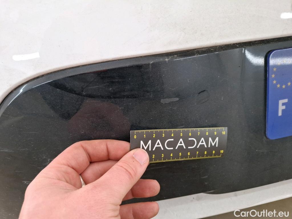  Toyota  Corolla TOYOTA  / 2018 / 5P / Berline Hybride 122h Dynamic Business Beyond Zer #46