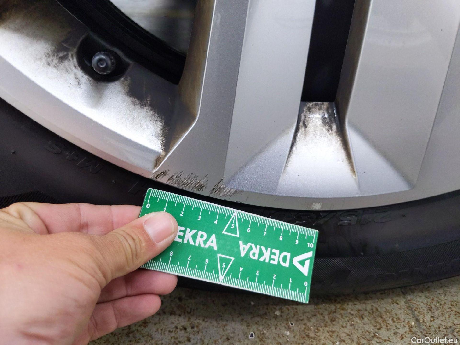  Renault  Captur  II Business 1.5 dCi 115CV BVA7 E6dT #29