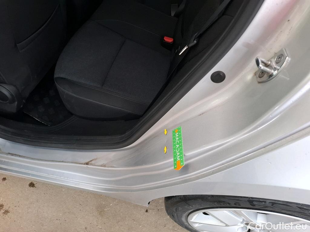  Renault  Clio  V Business 1.6 E-TECH Hybrid 140CV BVA6 E6d #8