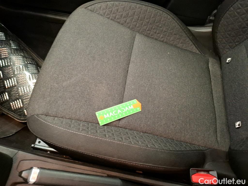  Renault  Clio  V Business 1.6 E-TECH Hybrid 140CV BVA6 E6d #15