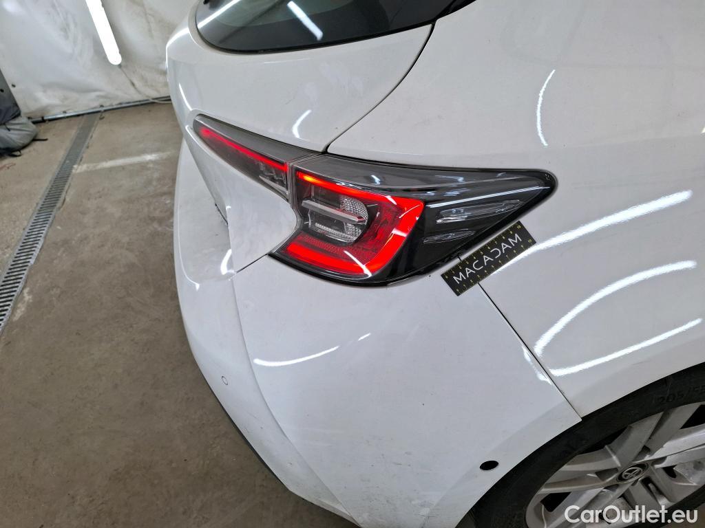  Toyota  Corolla TOYOTA  / 2018 / 5P / Berline Hybride 122h Dynamic Business Beyond Zer #1