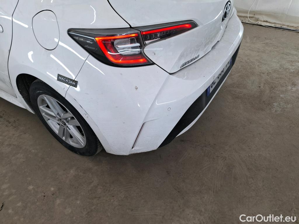  Toyota  Corolla TOYOTA  / 2018 / 5P / Berline Hybride 122h Dynamic Business Beyond Zer #12