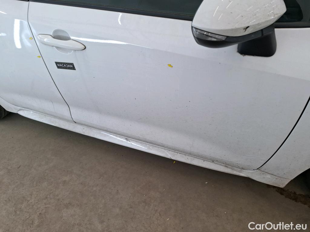  Toyota  Corolla TOYOTA  / 2018 / 5P / Berline Hybride 122h Dynamic Business Beyond Zer #6