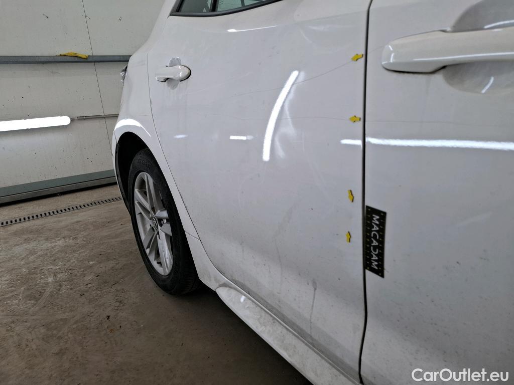  Toyota  Corolla TOYOTA  / 2018 / 5P / Berline Hybride 122h Dynamic Business Beyond Zer #3