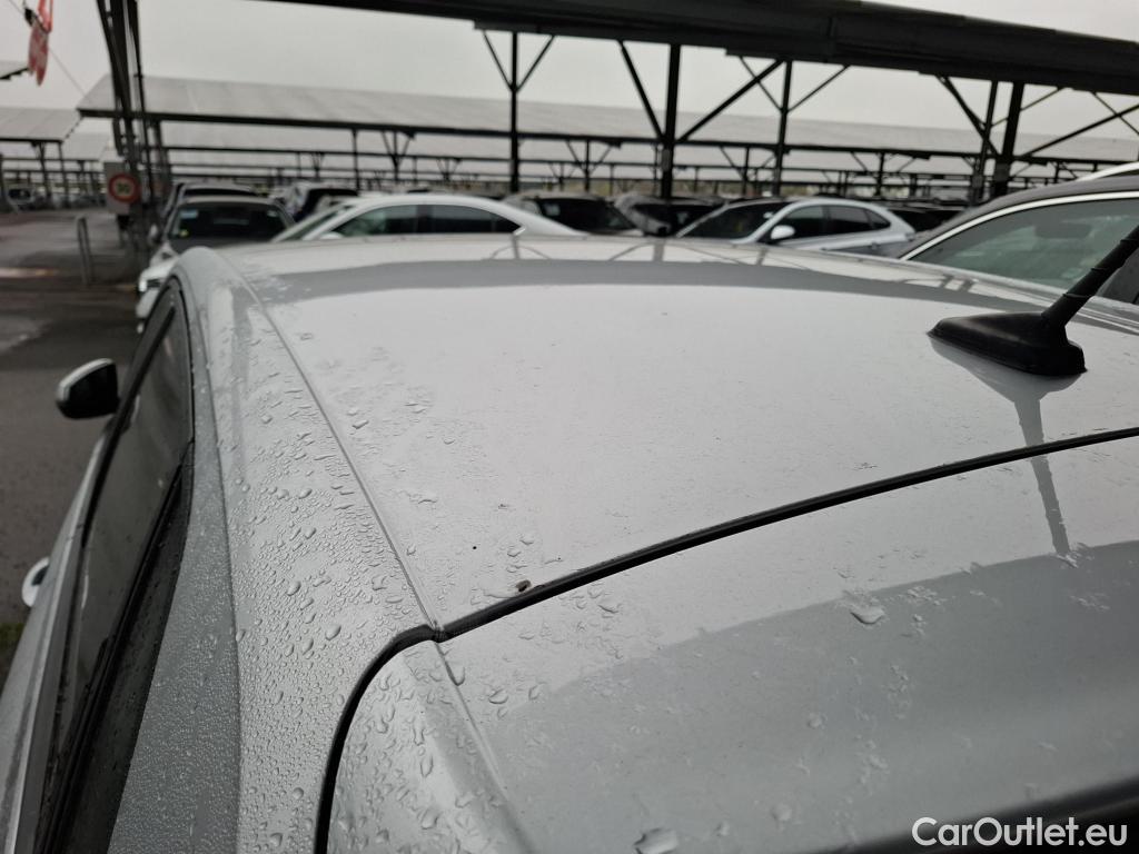  Volkswagen  Polo VOLKSWAGEN  / 2021 / 5P / Berline 1.0 TSI 95 Life Business #30