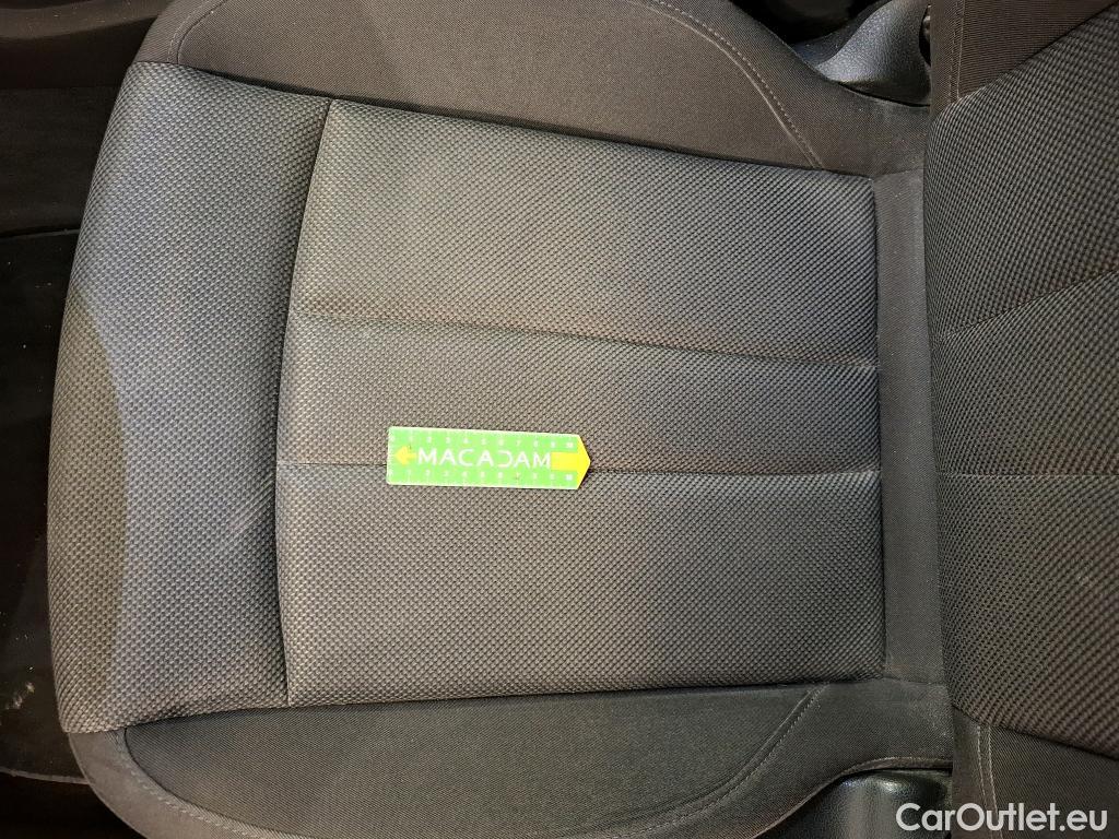  Audi  A4  Avant 30 TDI Business Line 2.0 TDI 135CV BVA7 E6d #14